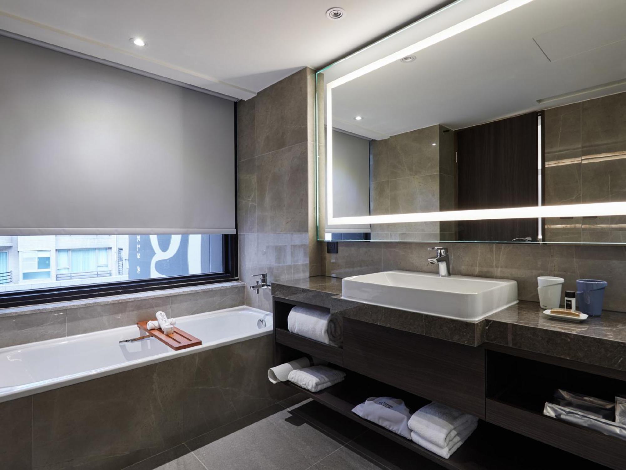 The Tango Hotel Taipei Linsen Extérieur photo