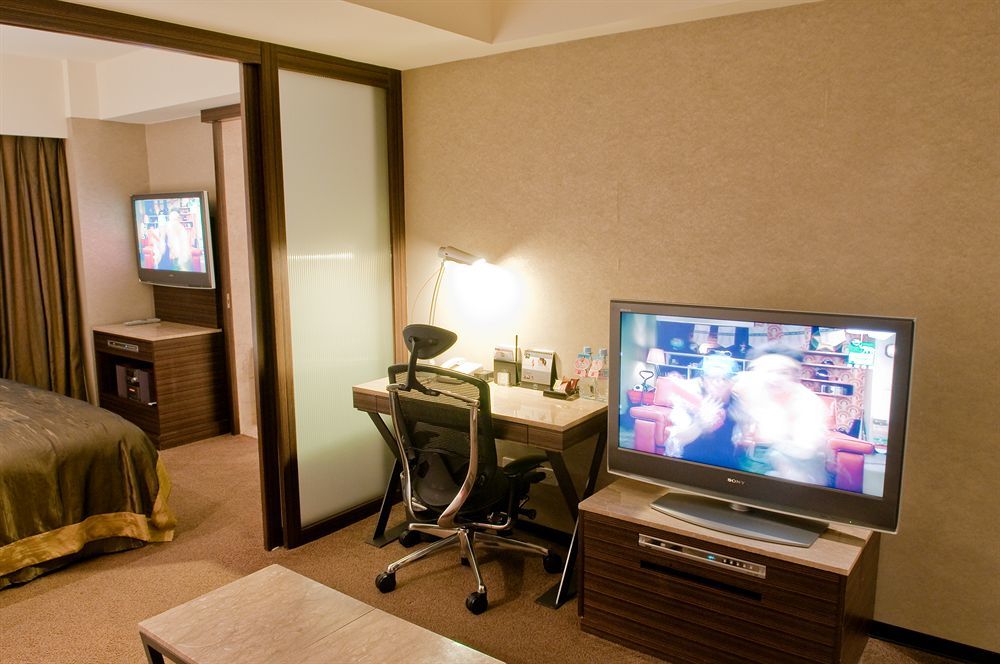 The Tango Hotel Taipei Linsen Extérieur photo