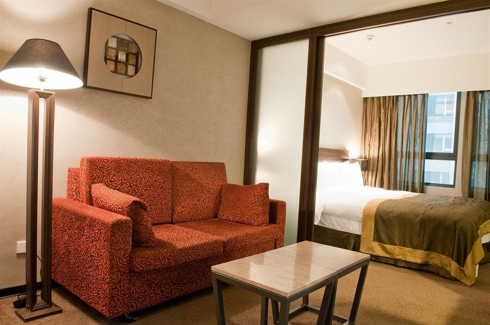 The Tango Hotel Taipei Linsen Extérieur photo