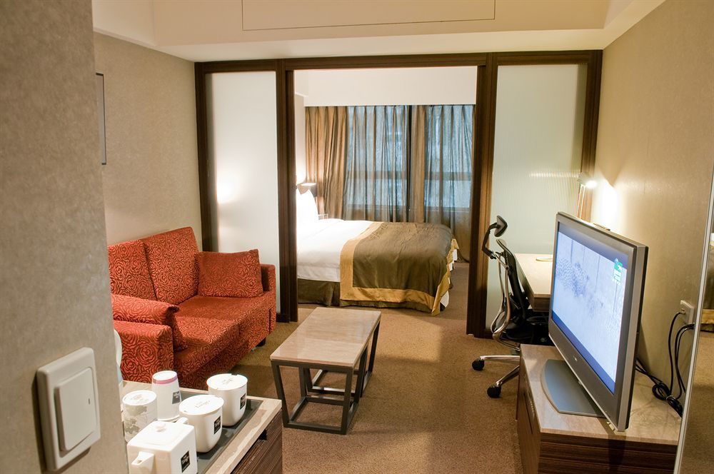 The Tango Hotel Taipei Linsen Extérieur photo