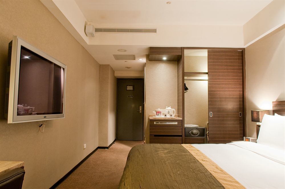 The Tango Hotel Taipei Linsen Extérieur photo